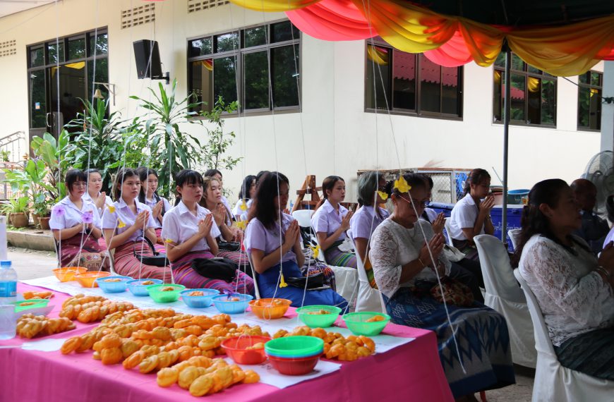 โครงการหล่อเทียนและถวายเทียนในเทศกาลเข้าพรรษา ประจำปี 2567