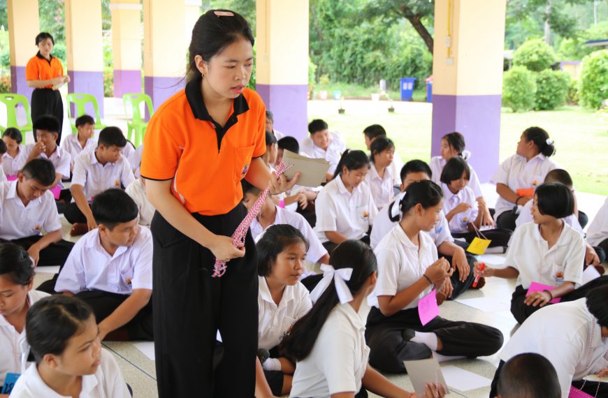 โครงการธรรมะยุติความรุนแรงต่อเด็กและสตรีที่ถูกกระทำ กิจกรรมที่ 2